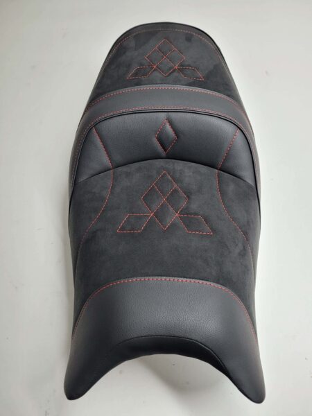 Sitzbank-Manufaktur-Beispiel-Steppmuster